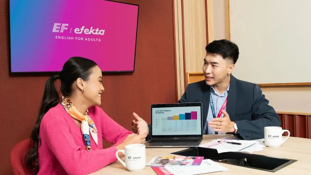 EF EFEKTA English for Adults